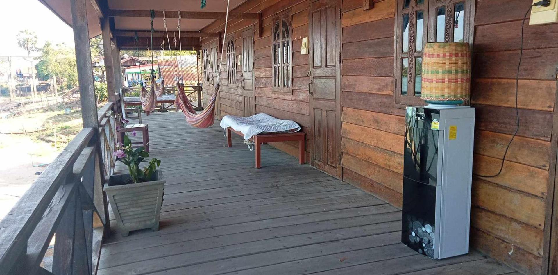 Champa Guesthouse Muangkhong Kültér fotó