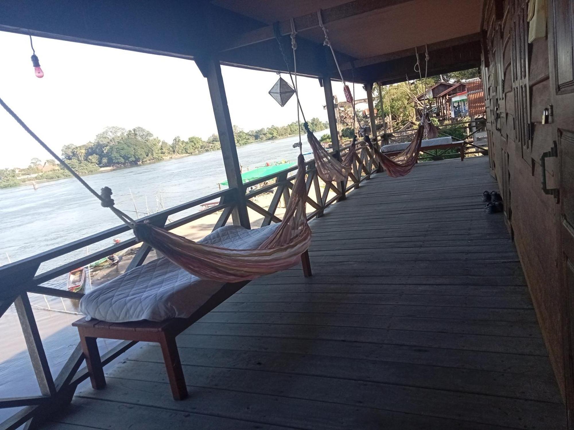 Champa Guesthouse Muangkhong Kültér fotó