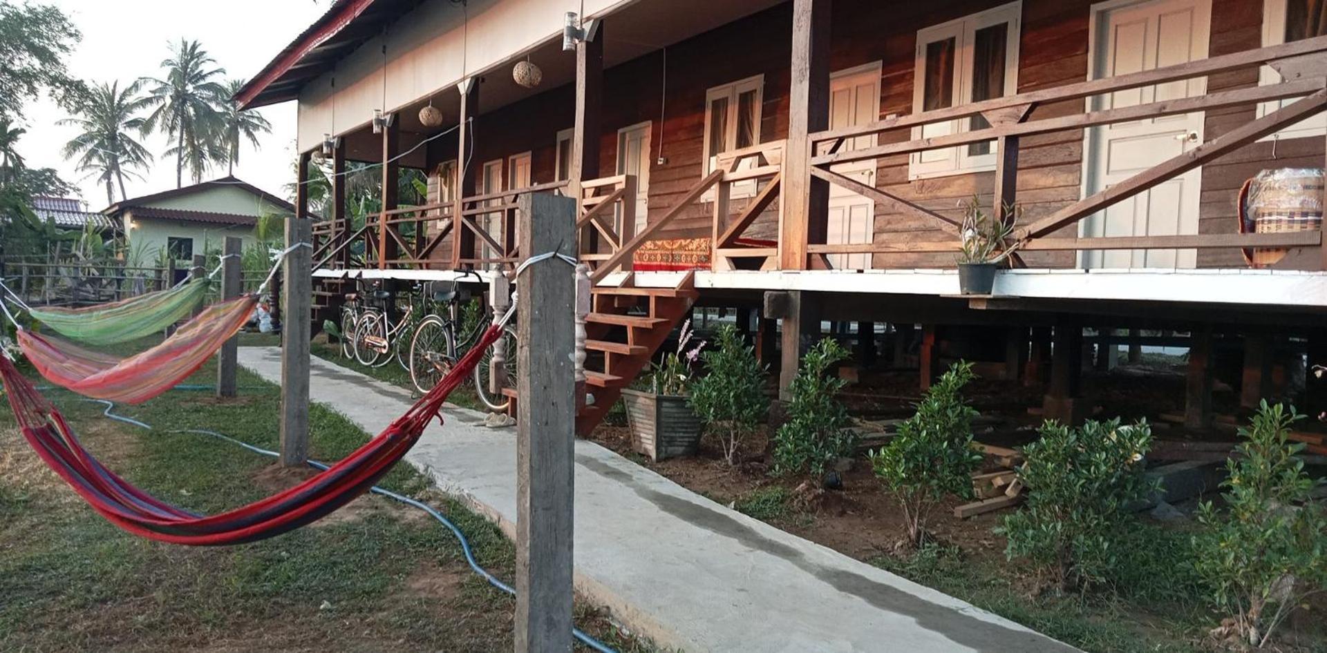 Champa Guesthouse Muangkhong Kültér fotó