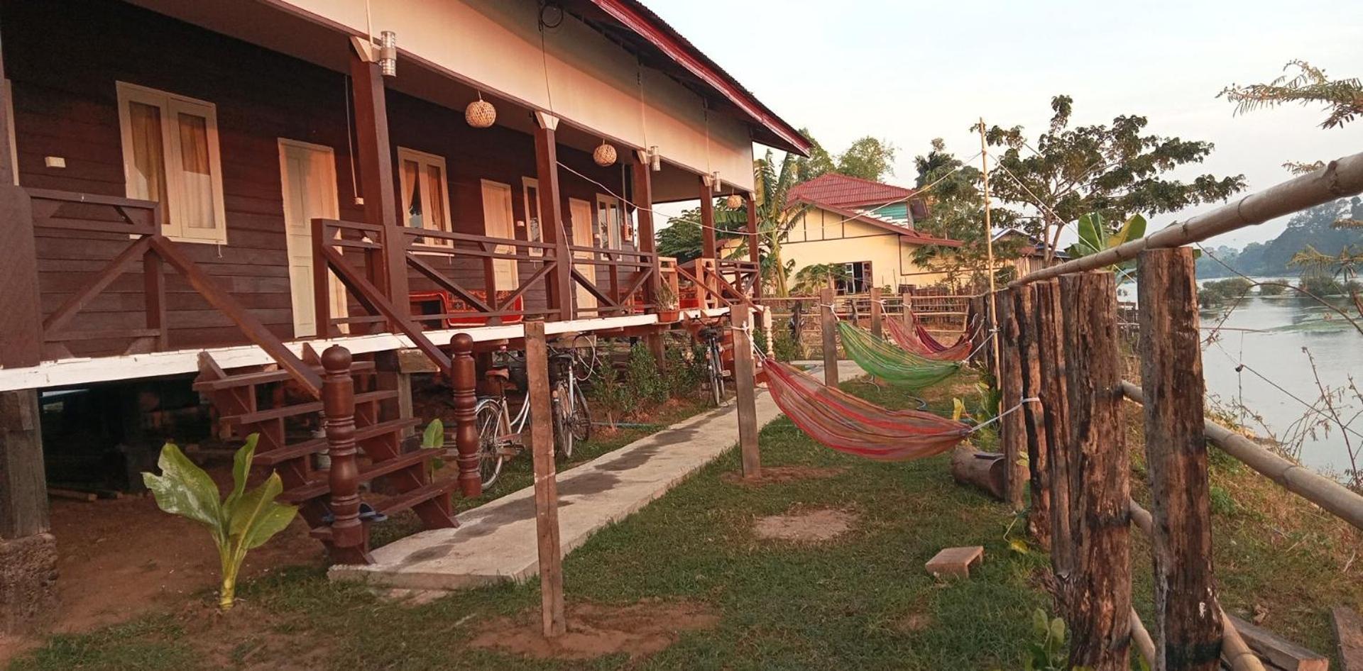 Champa Guesthouse Muangkhong Kültér fotó